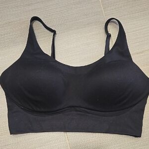 Victoria's Secret Lighweight Sport Bra
